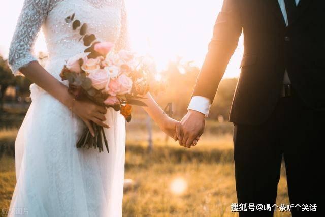 【小瓶酱酒】小聚酒_浓香小酒缘来小聚定制收藏